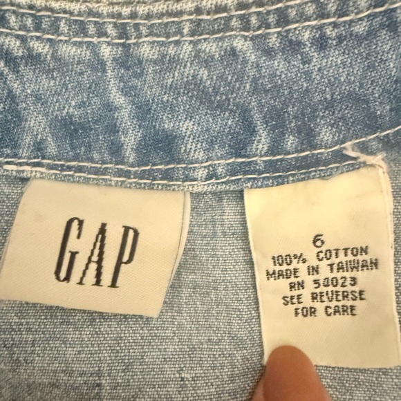 🌾 GAP Light Blue Denim Dress with button down front - Picture 5 of 5